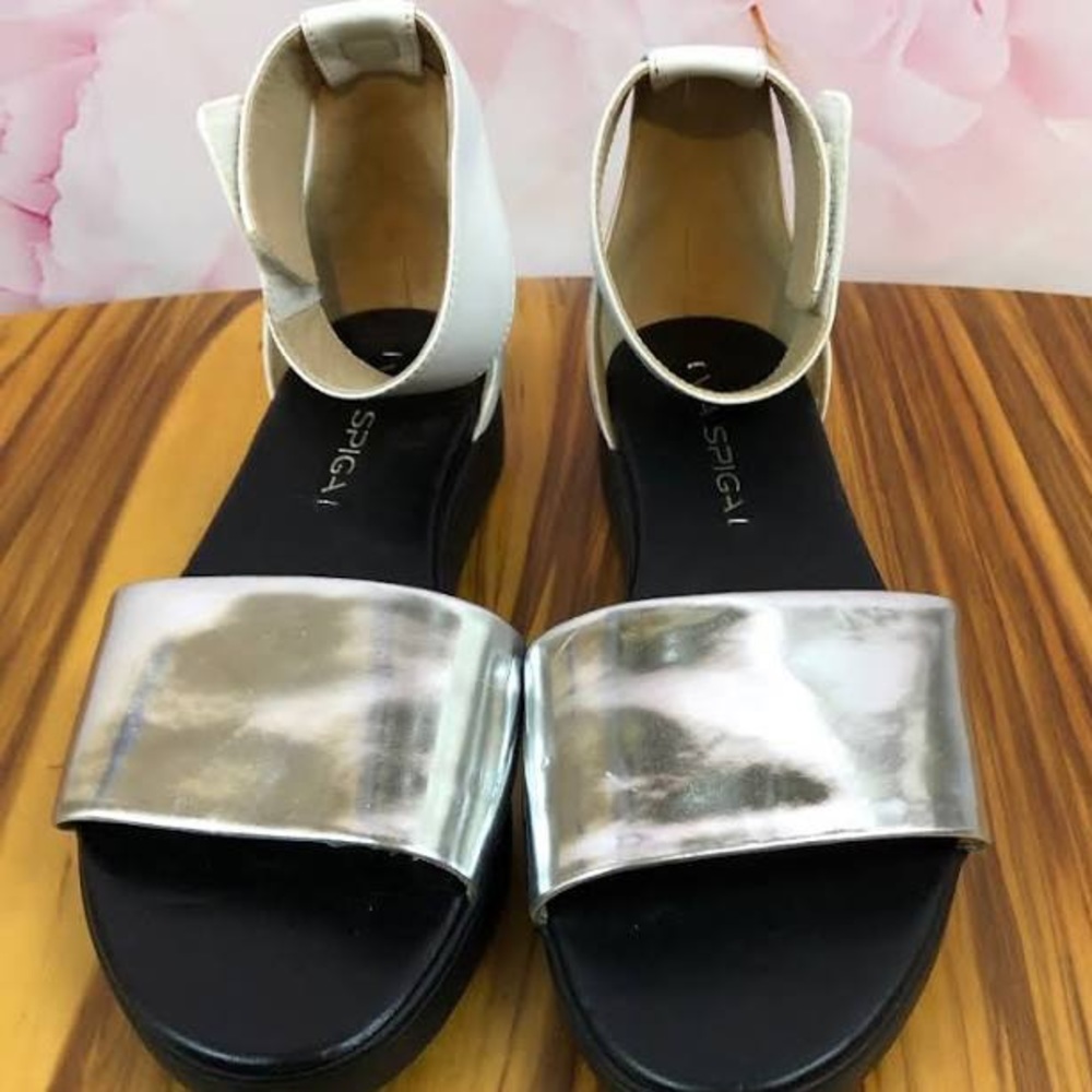 Via Spiga Sandals